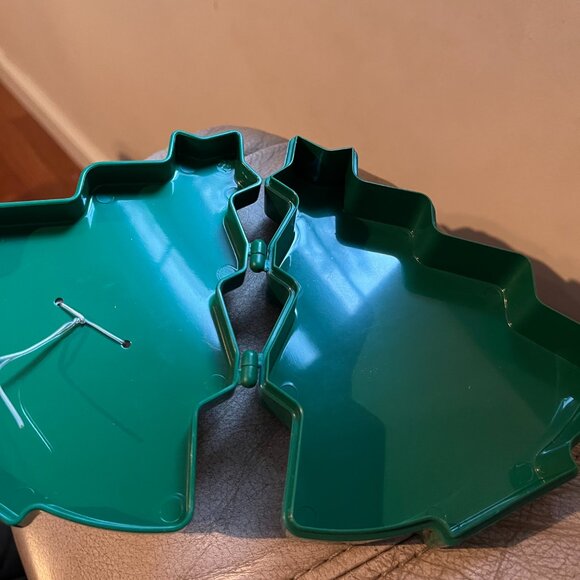 Snoopy Woodstock Peanuts Whitman Chocolate Christmas Ornament Gingerbread House - Picture 3 of 3